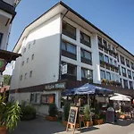 Hillgruber Apartment